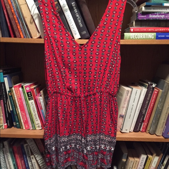 Red romper - Picture 3 of 3